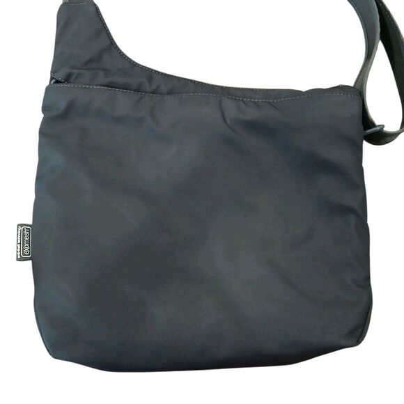 Pacsafe Slingsafe 200 GII PB128 RFID Secure Anti-theft Crossbody Sling Bag Gray - Picture 3 of 15